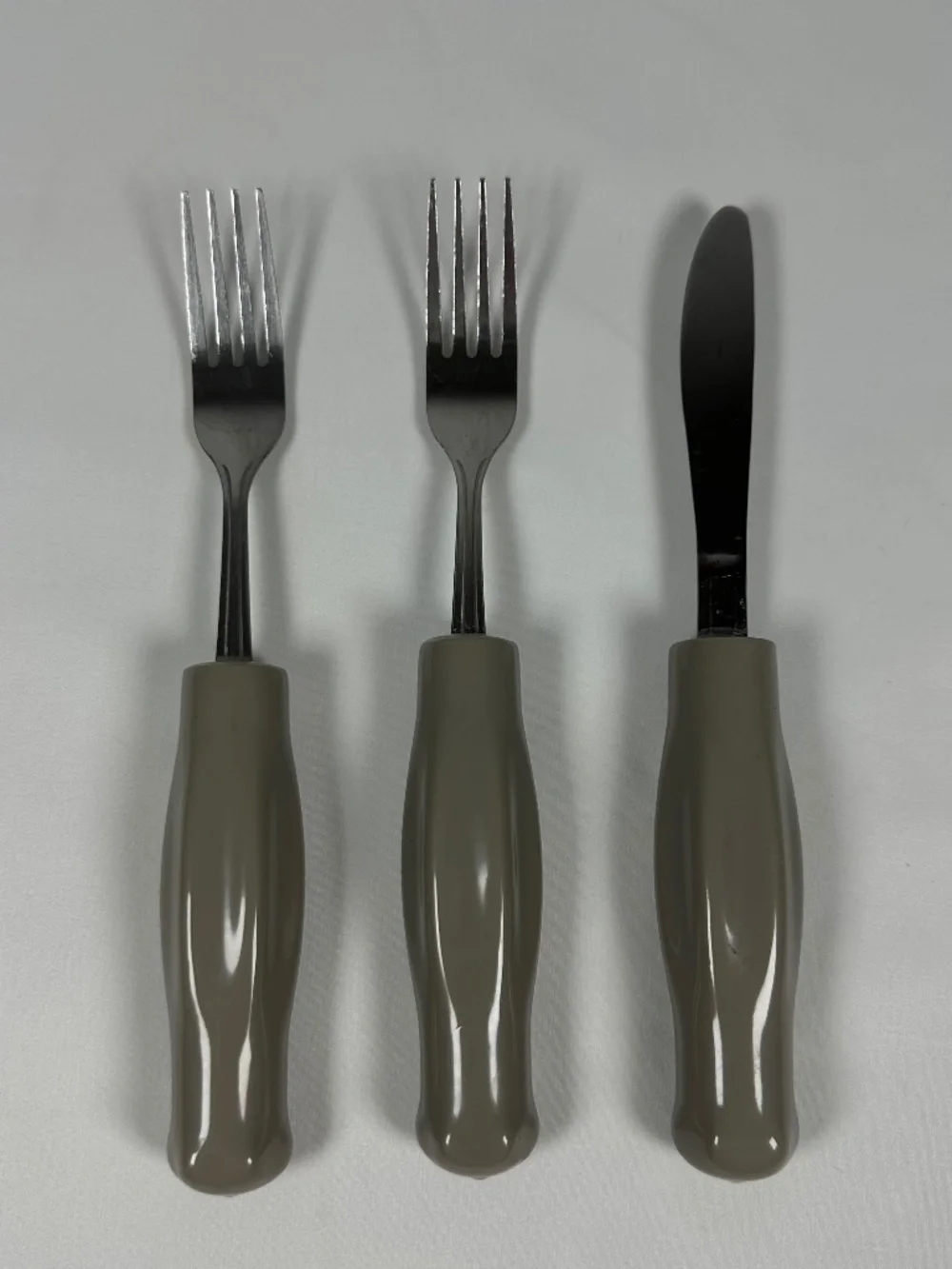 Kinsman Enterprises Adult Adaptive Weighted Utensils 8 Ounce per Utensil Gray